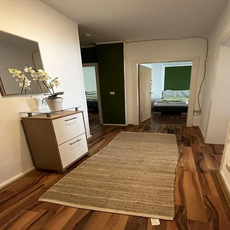 Suiteable Living - #10 Max Der Machtige Apartment *