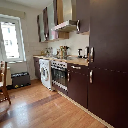 Suiteable Living - #10 Max Der Machtige Apartment Essen