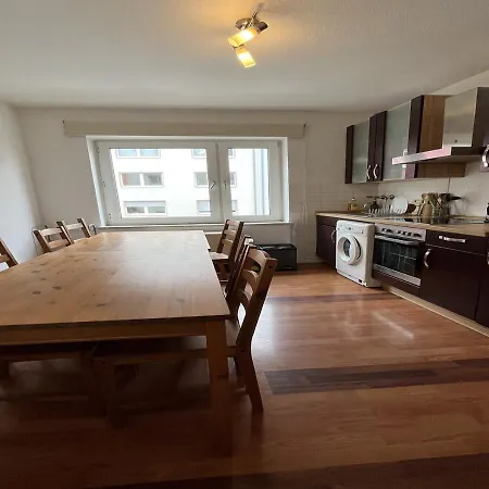 Suiteable Living - #10 Max Der Machtige Apartment Essen