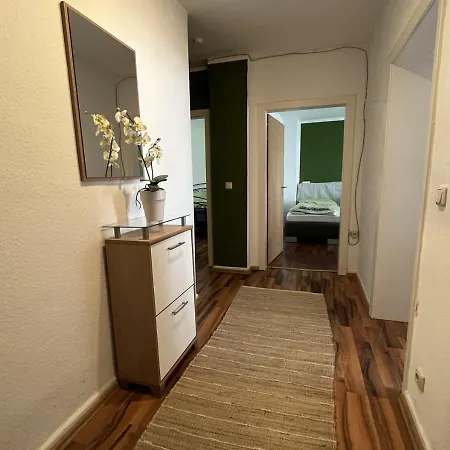 Suiteable Living - #10 Max Der Machtige *