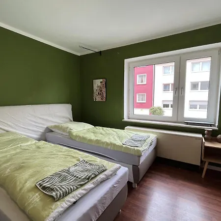 Suiteable Living - #10 Max Der Machtige Apartment